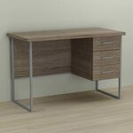 Стол письменный с 3 ящиками Гарри-3 трюфель, ТОЛЩИНА СТОЛЕШНИЦЫ ДСП: 32 мм, ШИРИНА СТОЛЕШНИЦЫ: 120 см, ГЛУБИНА СТОЛЕШНИЦЫ: 70 см, ЦВЕТ МЕТАЛЛА: СЕРЫЙ, ЦВЕТ ДСП: ТРЮФЕЛЬ